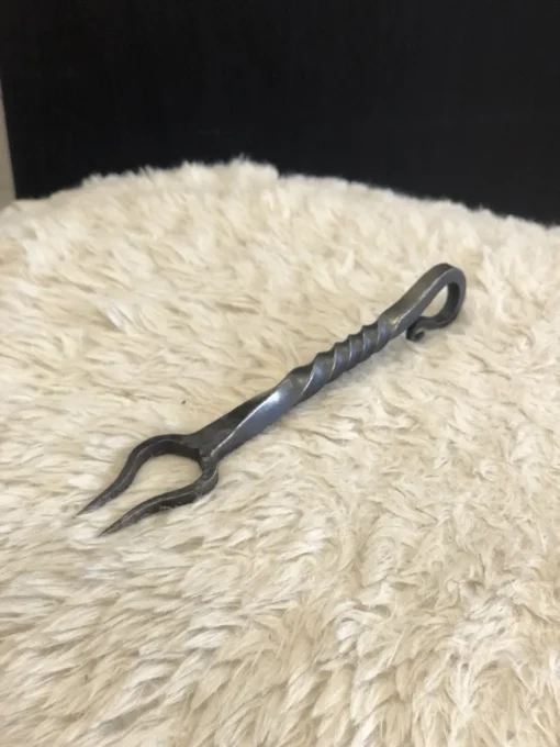 Forged Fork – Twisted Handle in Recycled Steel