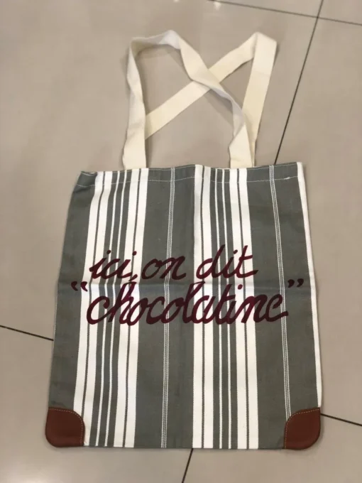 “Ici on dit Chocolatine” Tote Bag
